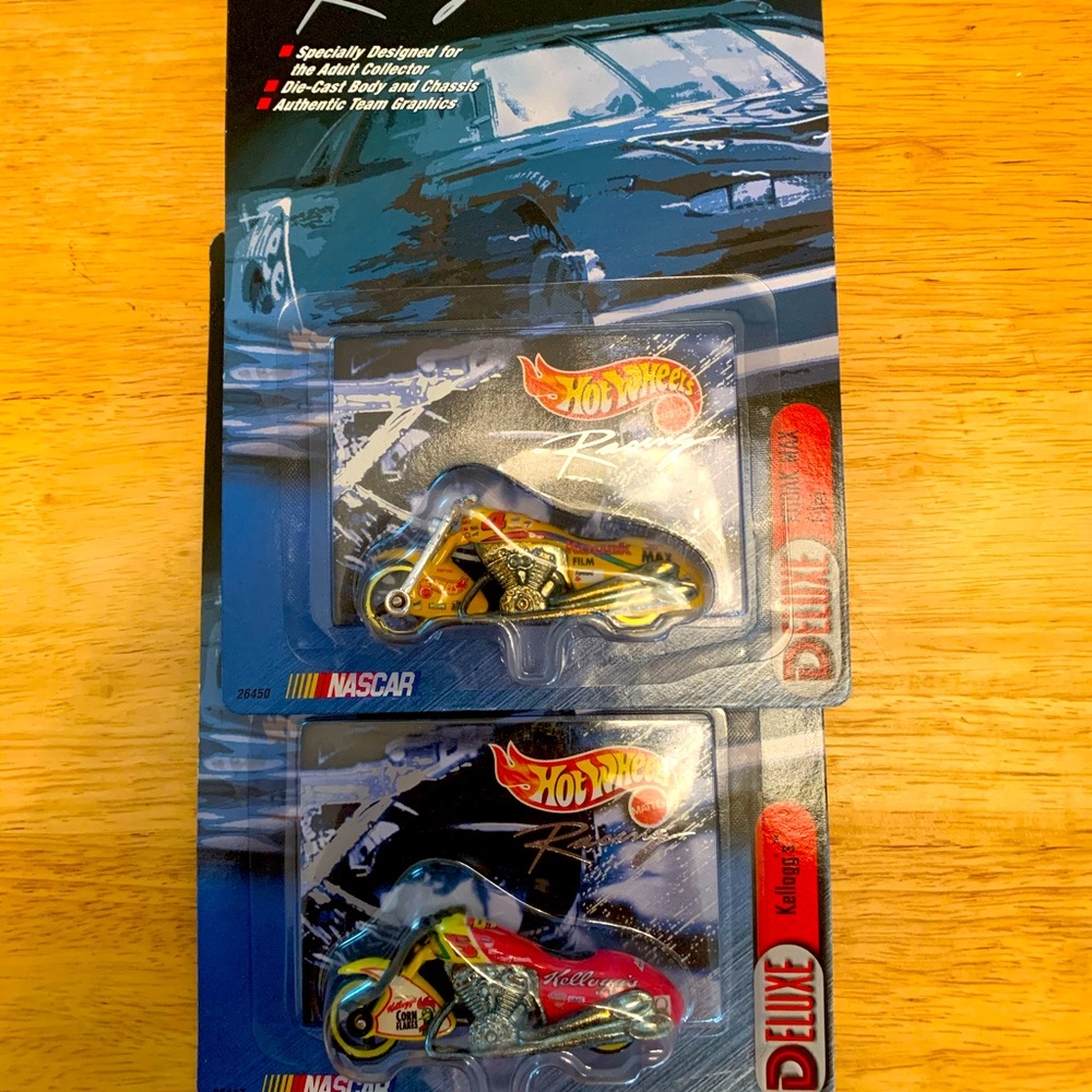 Hot Wheels Scorchin Scooter Series
